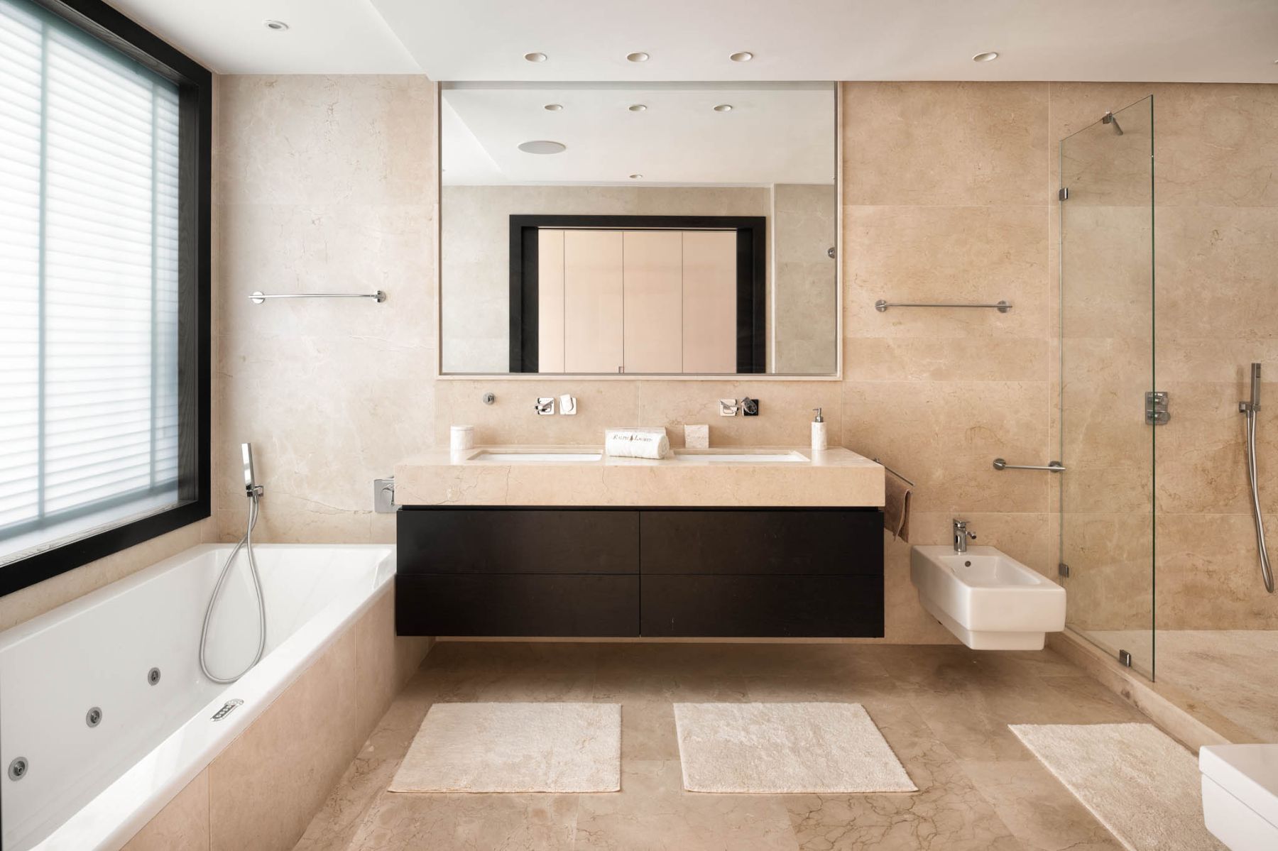 Penthouse Chambao villa photo.